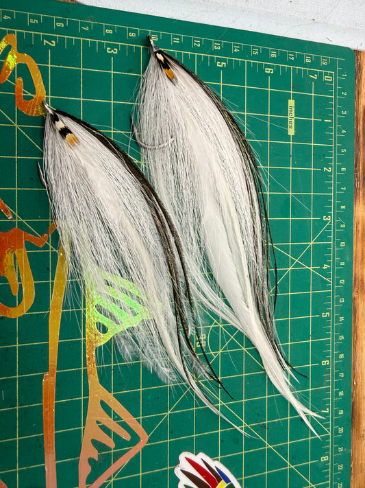 Fancy white hollow pair